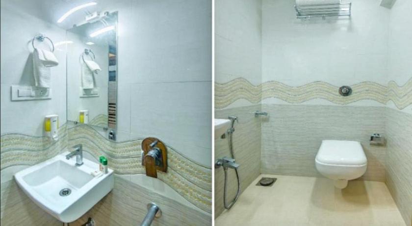 Hotel Golden Park Near Nesco Mumbai Bagian luar foto
